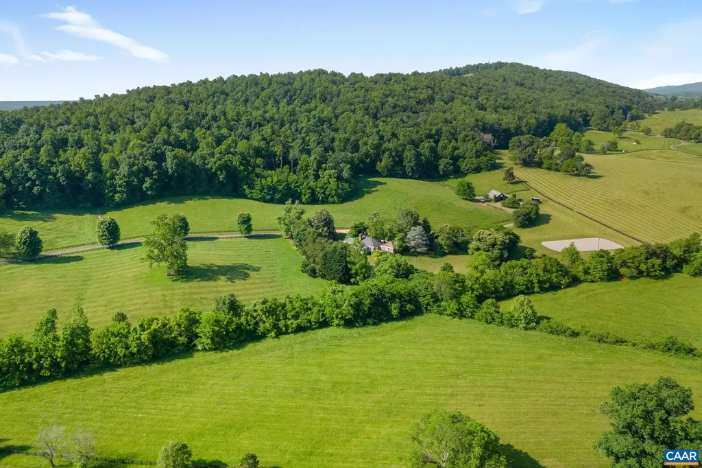 13326 Chicken Mountain Road Orange VA 22960