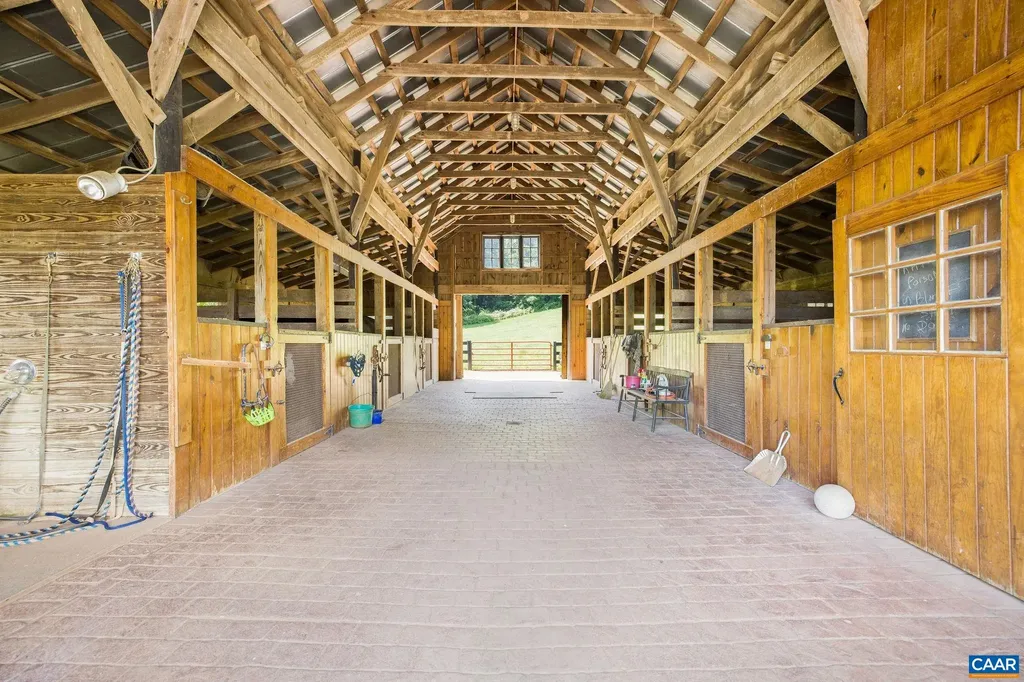 13326 Chicken Mountain Road Orange VA 22960