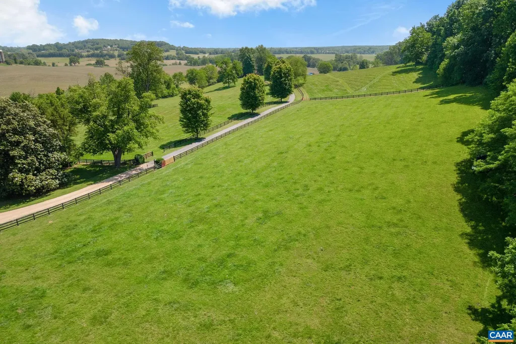 13326 Chicken Mountain Road Orange VA 22960