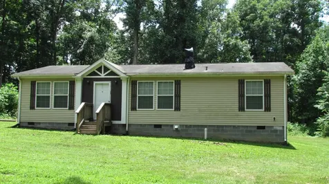 3711 Park Way Elkton VA 22827