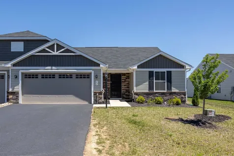 42 South Peak Drive Mcgaheysville VA 22840