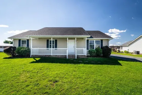 2145 Cloverleaf Lane Dayton VA 22821