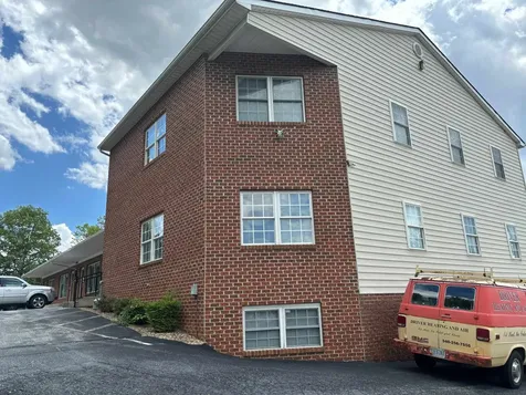 24 Idlewood Boulevard Staunton VA 24401