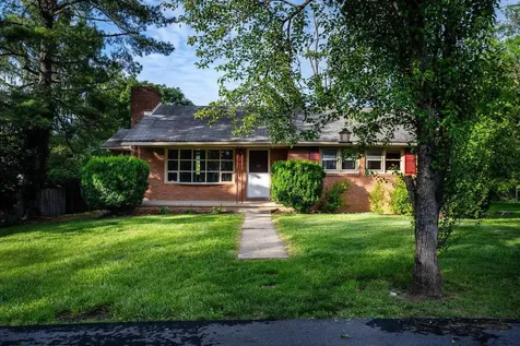 216 Orchard Lane Harrisonburg VA 22801