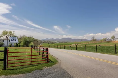 344 Freemason Run Road Mount Solon VA 22843