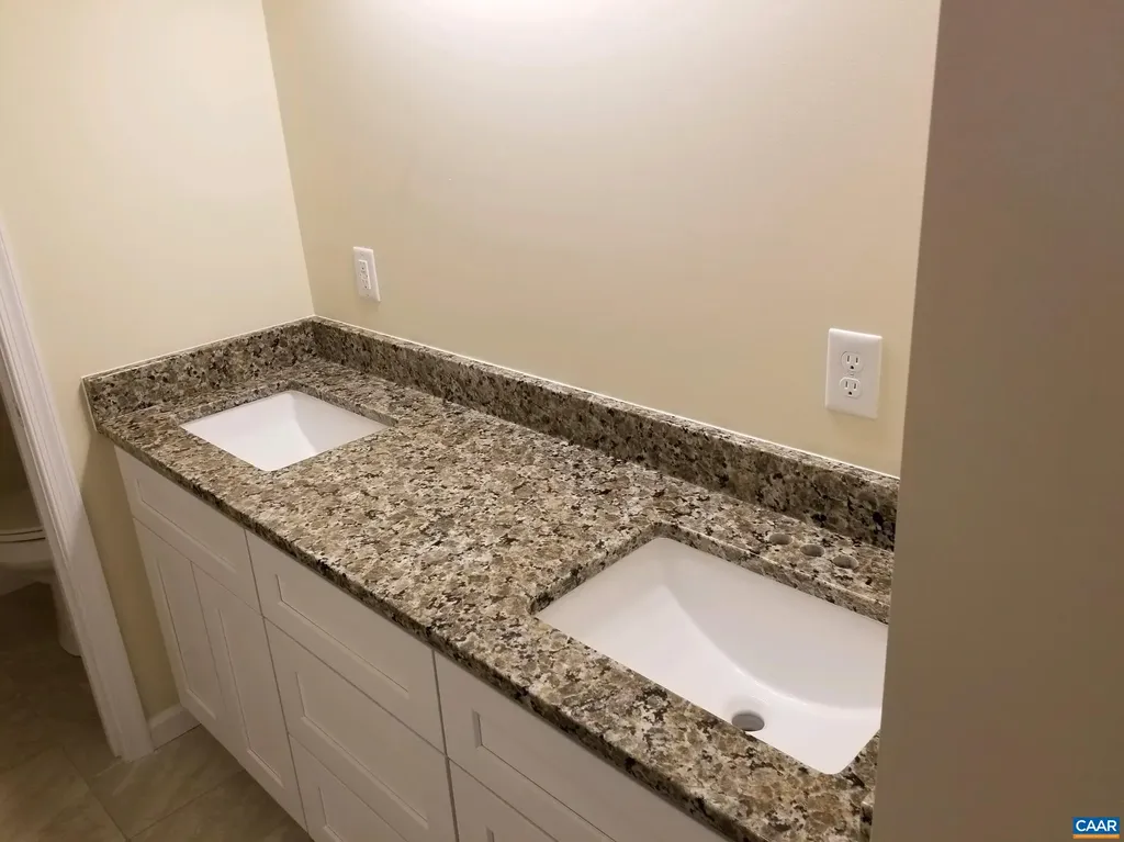 377 Dogwood Drive Stanardsville VA 22973