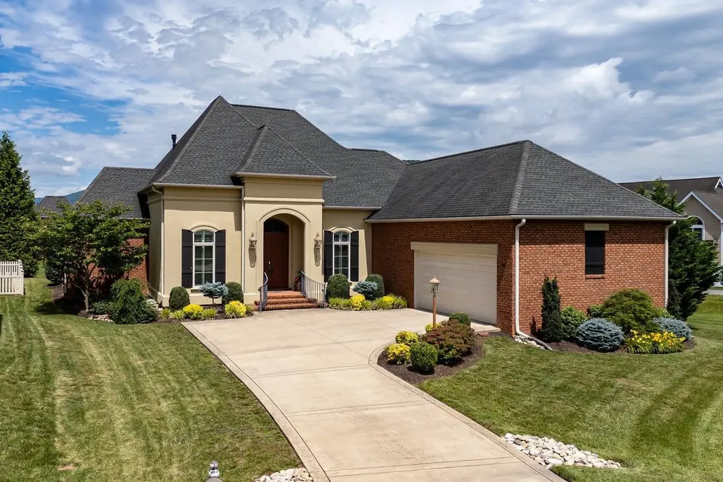 131 Cadogan Court Rockingham VA 22801