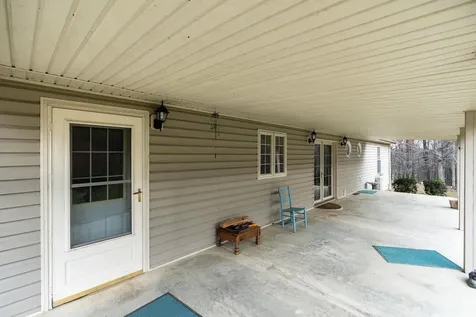 151 Granjo Lane Churchville VA 24421