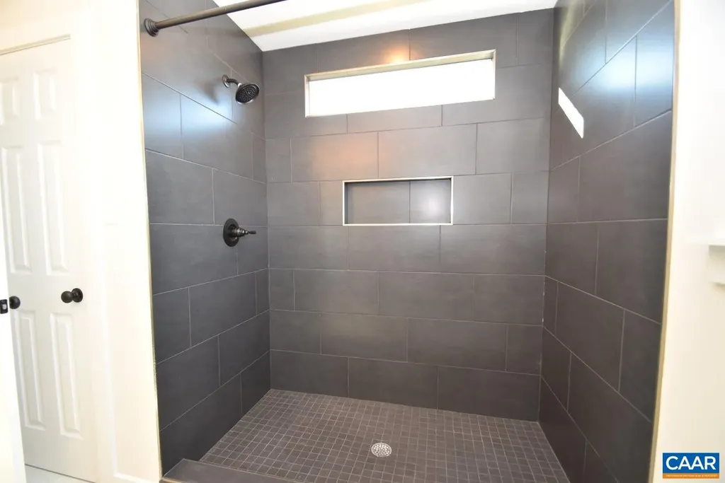 910 Hanback Road Gordonsville VA 22942