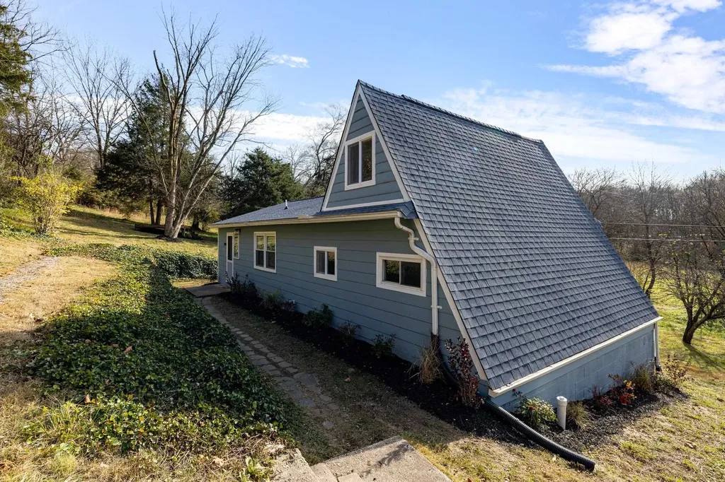 290 Ridge View Lane Shenandoah VA 22849