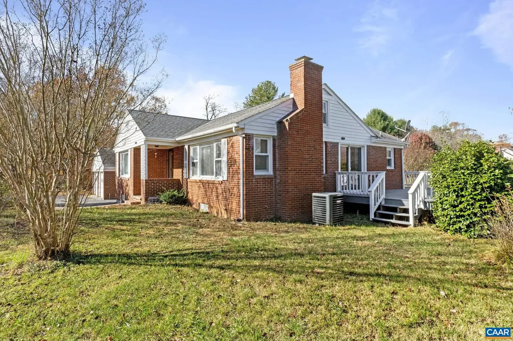 855 Moore Road Ruckersville VA 22968