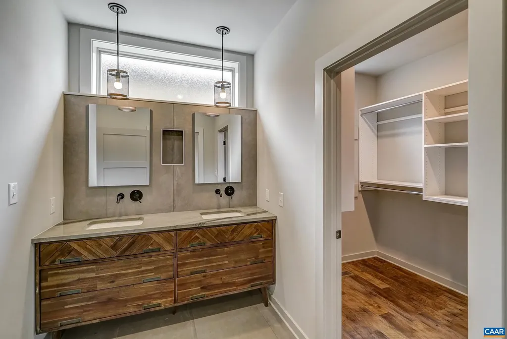 1323 Pen Park Lane Charlottesville VA 22901