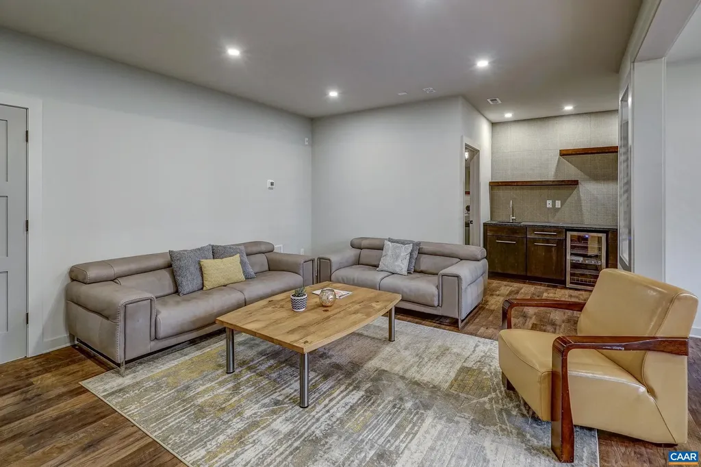 1323 Pen Park Lane Charlottesville VA 22901