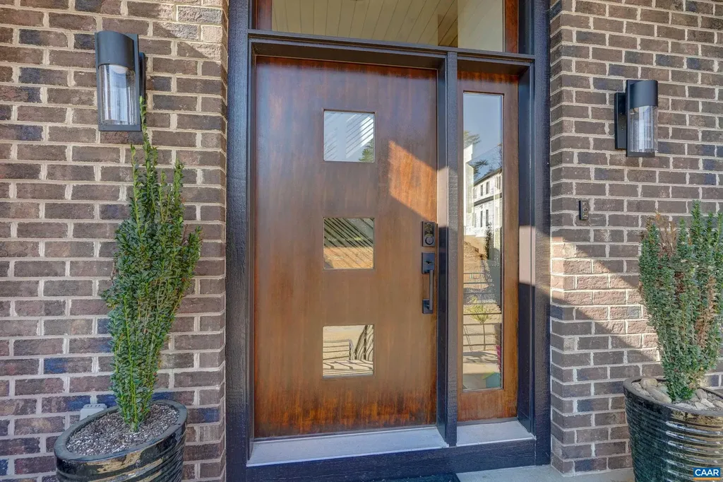 1323 Pen Park Lane Charlottesville VA 22901