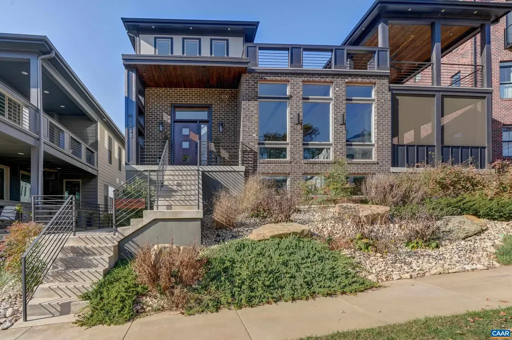 1323 Pen Park Lane Charlottesville VA 22901