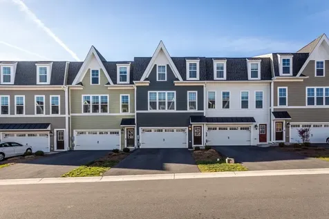 3172 Marion Square Rockingham VA 22801