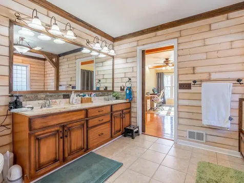 272 Skyview Lane Harrisonburg VA 22802