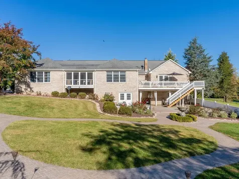 272 Skyview Lane Harrisonburg VA 22802