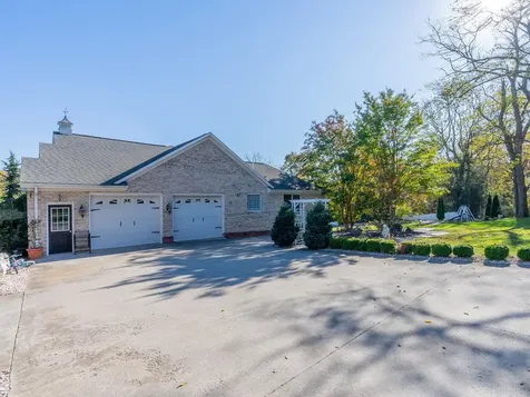 272 Skyview Lane Harrisonburg VA 22802