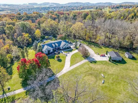 272 Skyview Lane Harrisonburg VA 22802