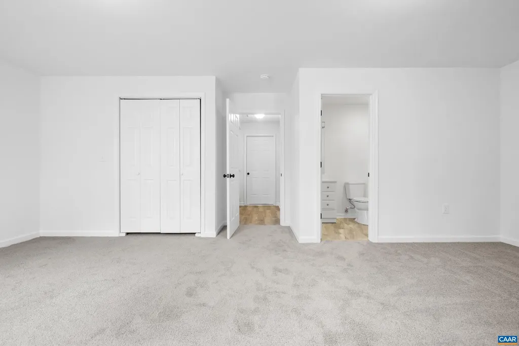 33 Brougham Road Palmyra VA 22963