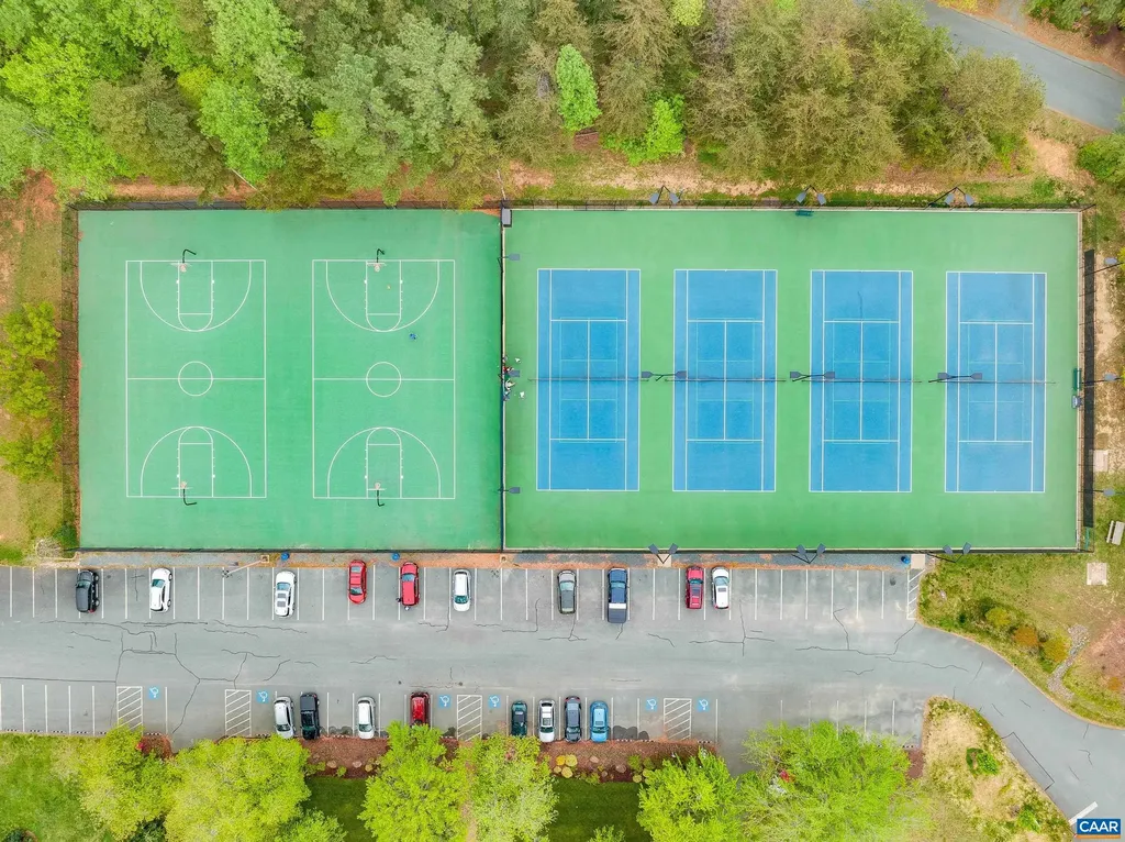 33 Brougham Road Palmyra VA 22963