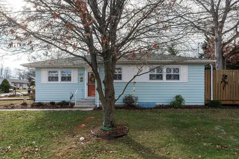 1612 Ridgeway Drive Staunton VA 24401