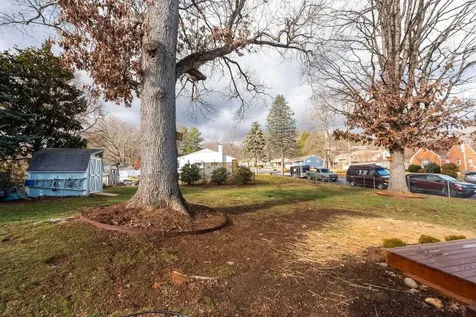 1612 Ridgeway Drive Staunton VA 24401