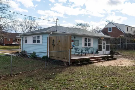 1612 Ridgeway Drive Staunton VA 24401