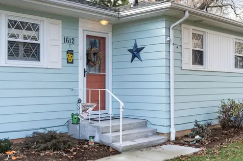 1612 Ridgeway Drive Staunton VA 24401