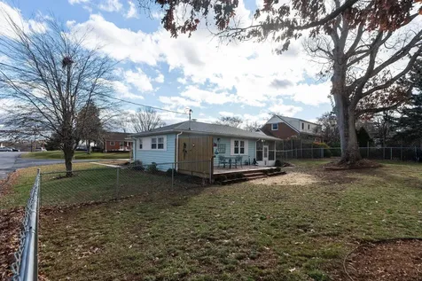 1612 Ridgeway Drive Staunton VA 24401