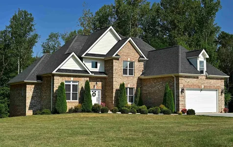 114 Jaspers Lane Stuarts Draft VA 24477