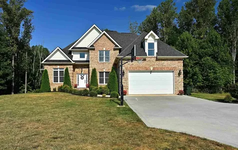 114 Jaspers Lane Stuarts Draft VA 24477