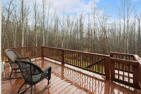 114 Jaspers Lane Stuarts Draft VA 24477