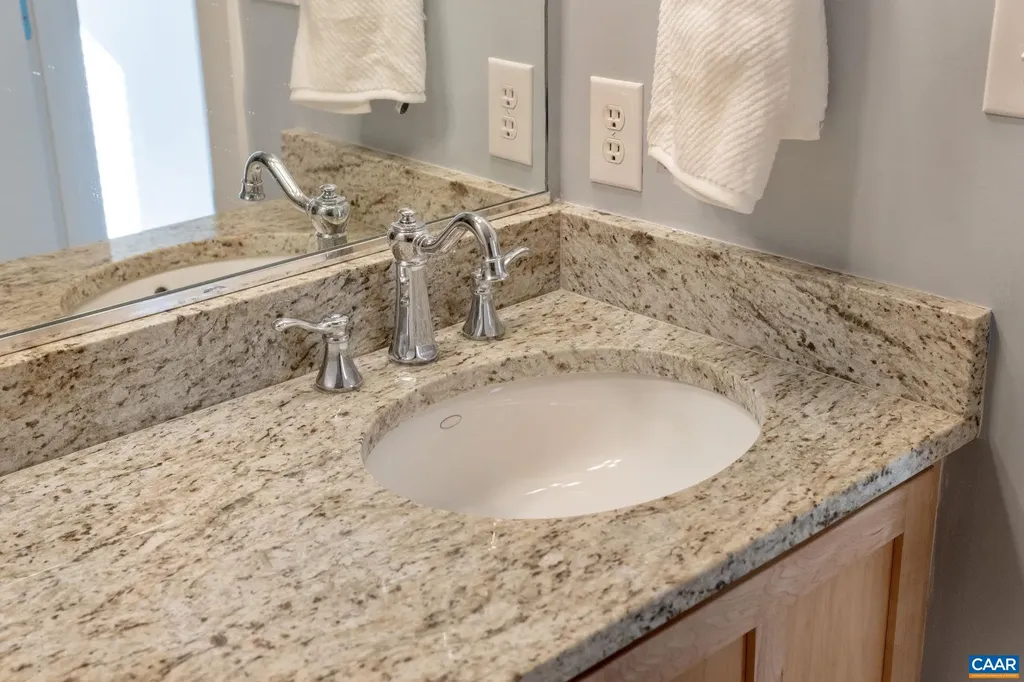 1013 Linden Avenue Charlottesville VA 22902