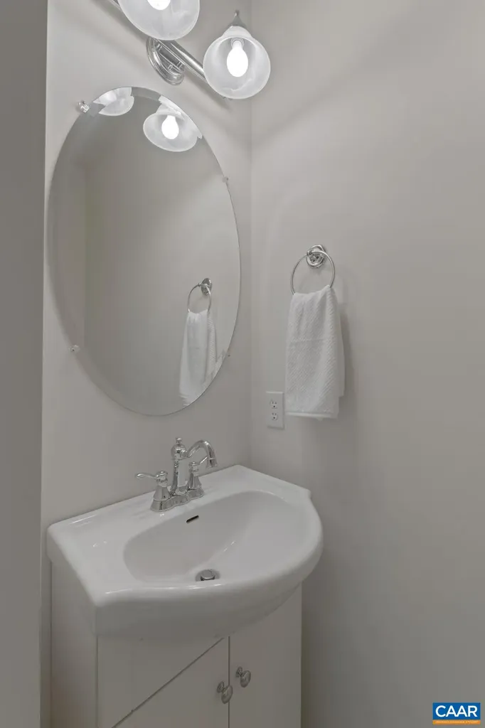 1013 Linden Avenue Charlottesville VA 22902