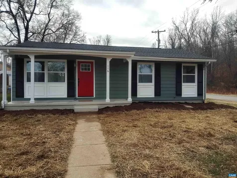 116 Jackson Avenue Waynesboro VA 22980