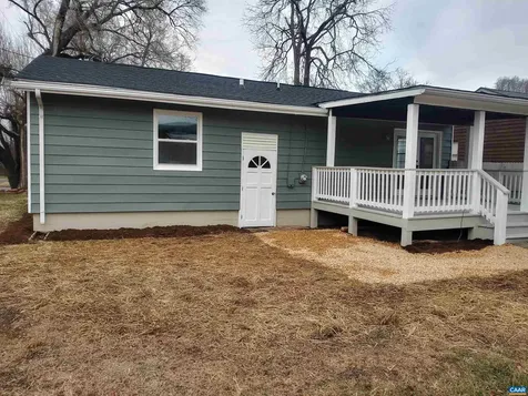 116 Jackson Avenue Waynesboro VA 22980