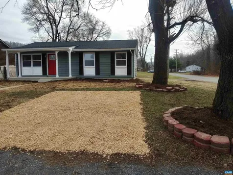 116 Jackson Avenue Waynesboro VA 22980