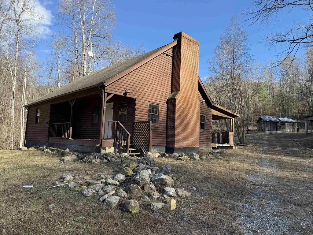 231 Opus Lane Amherst VA 24521