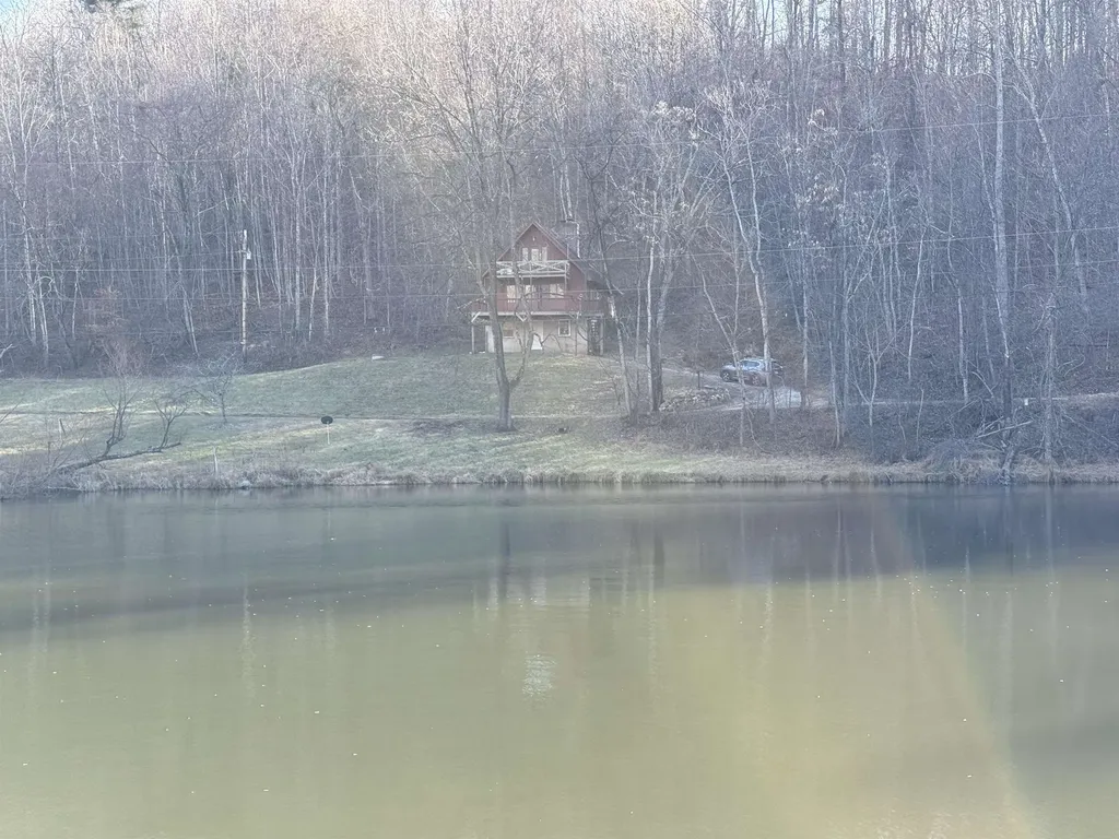 192 Opus Lane Amherst VA 24521