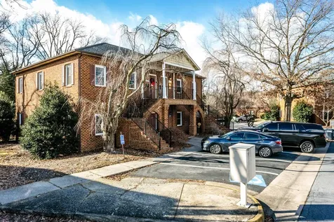35 Southgate Court Harrisonburg VA 22801