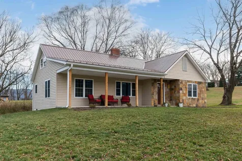 4733 Us Highway 340 Shenandoah VA 22849