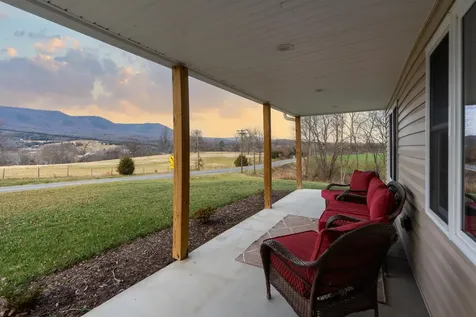 4733 Us Highway 340 Shenandoah VA 22849