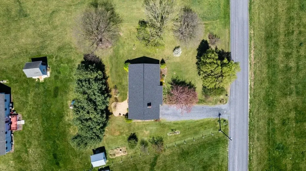 2447 Rittenour Road Edinburg VA 22824