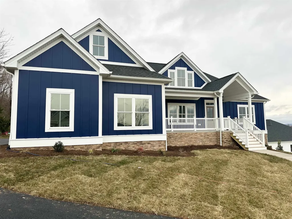 19 Birch Cove Fishersville VA 22939