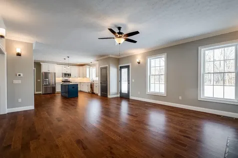 10245 Dalmatian Drive Mcgaheysville VA 22840