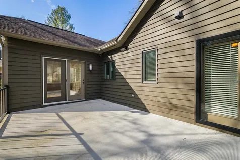5174 Trevino Drive Mcgaheysville VA 22840