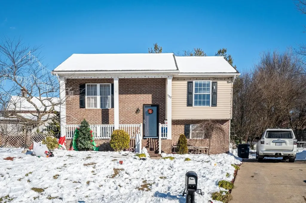 150 Brookside Place Harrisonburg VA 22802