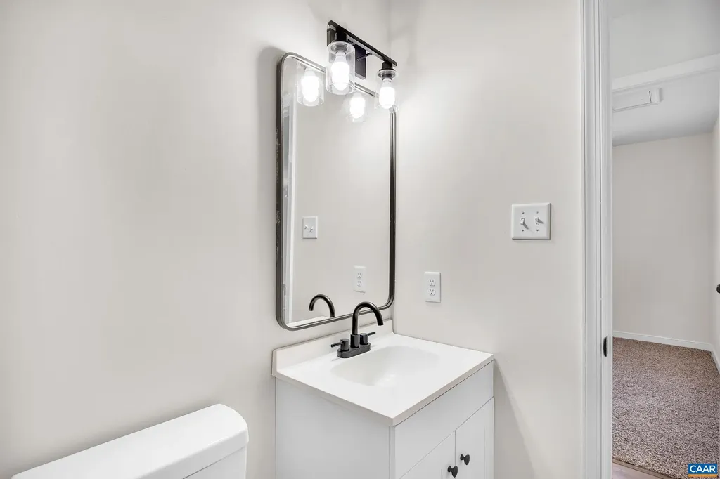 1588 Holly Grove Drive Bumpass VA 23024